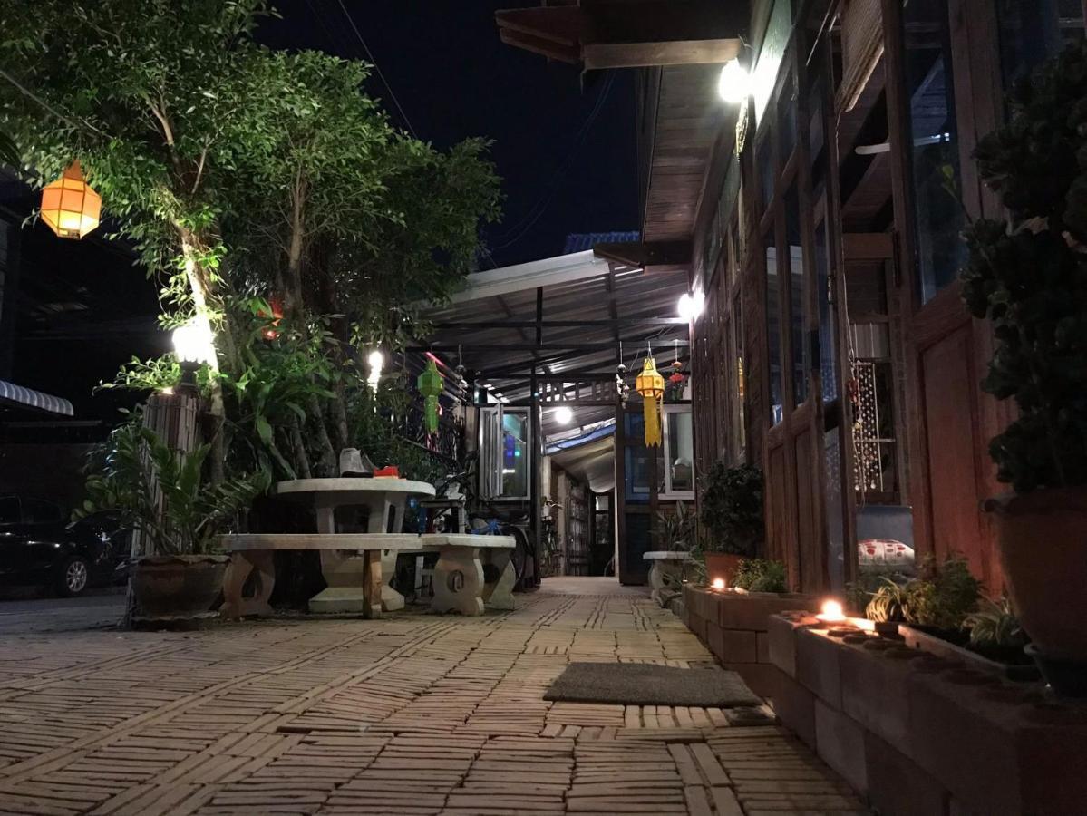 Kwan Phayao Lake House Buitenkant foto